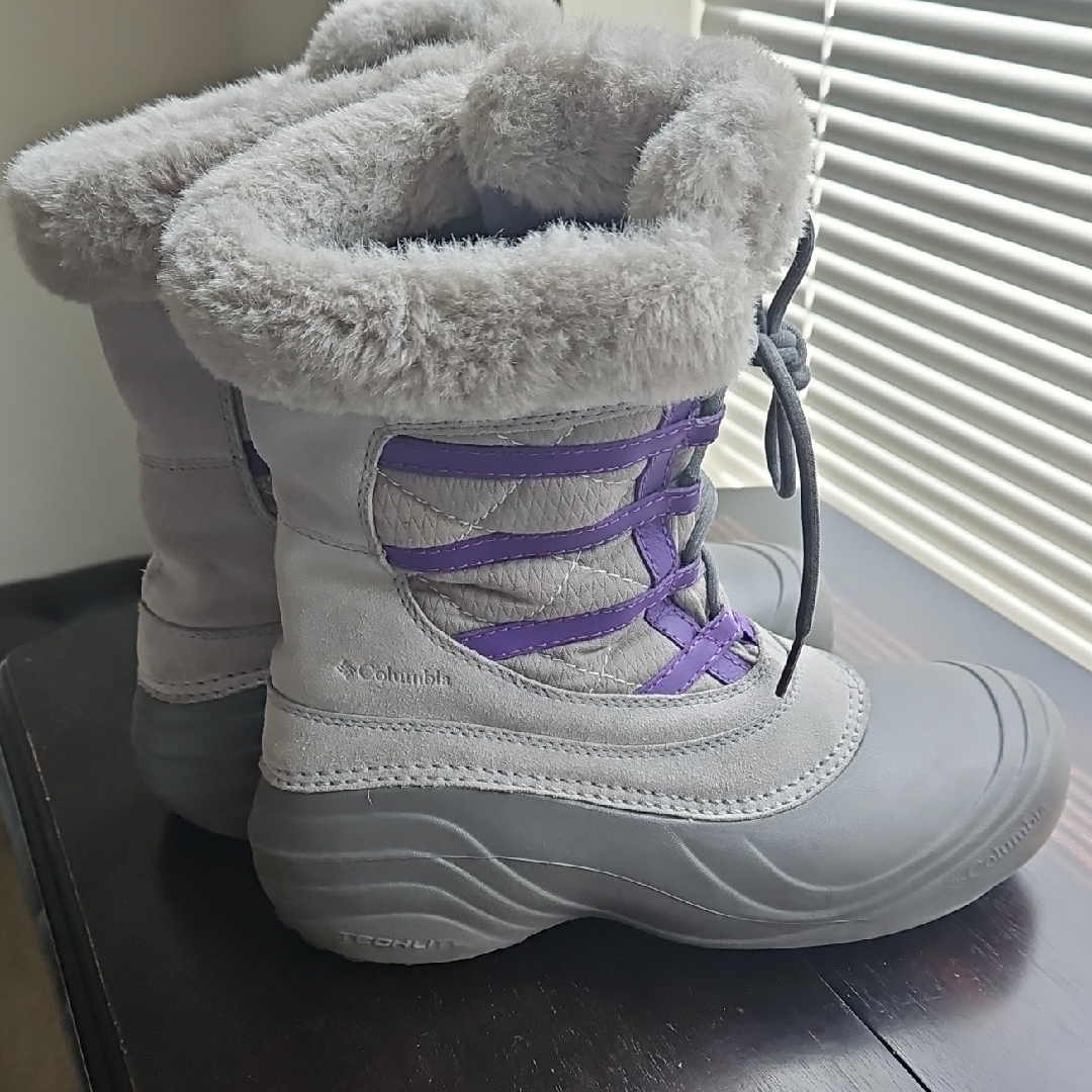 Columbia Gray And Purple Rain Snow Boots Waterproof Insulated
